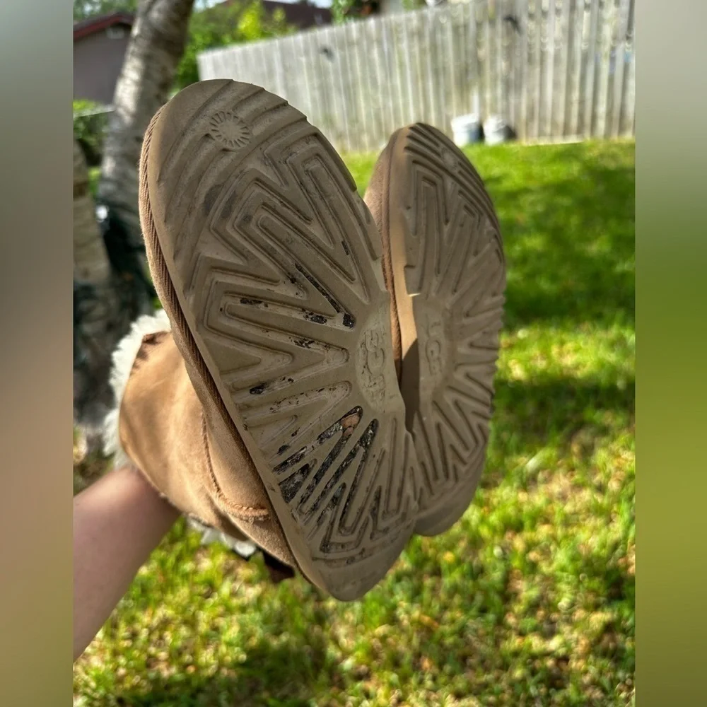 UGGS Bailey Bow Boot faux fur - Picture 5 of 12